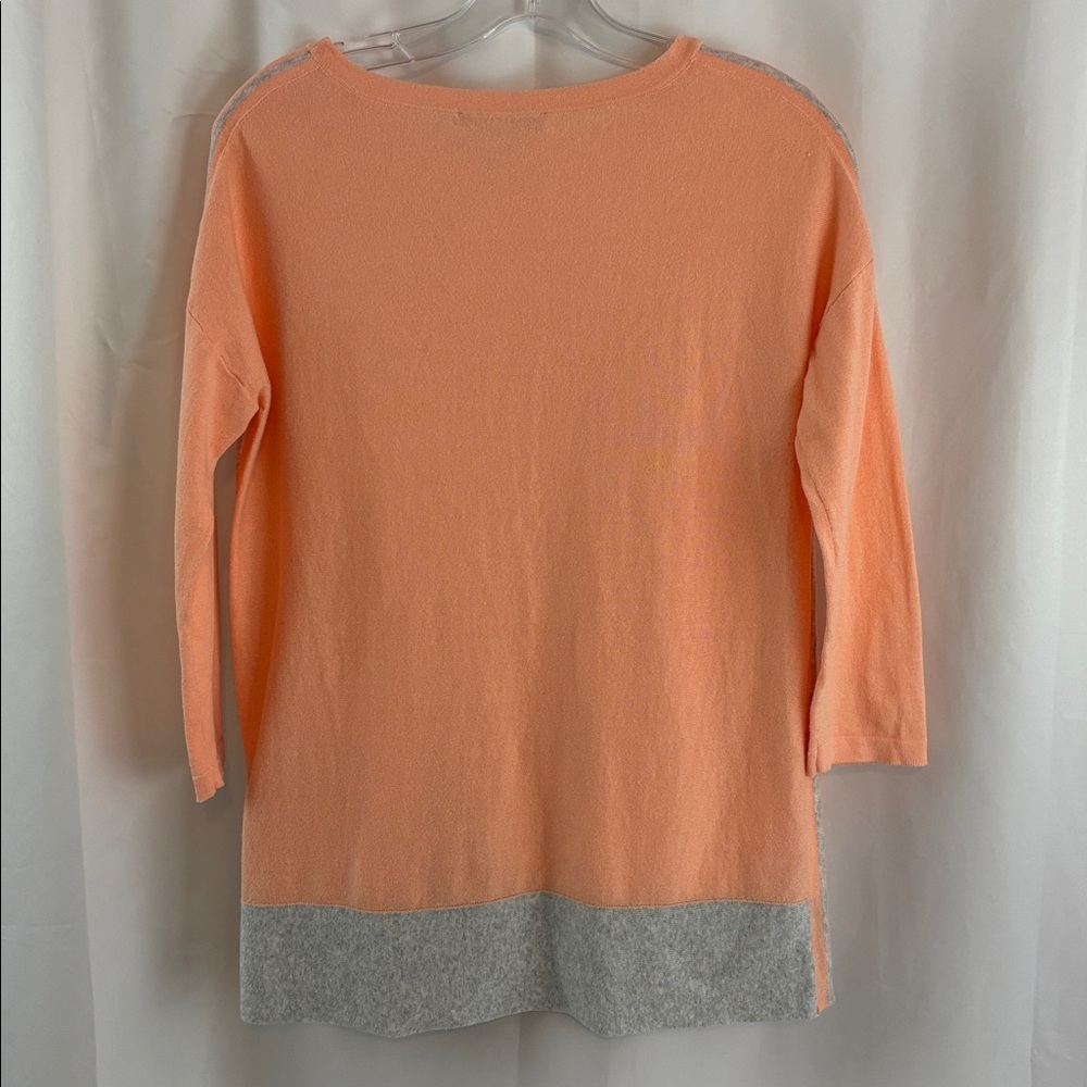 EUC Lilly Pulitzer szS Dayna Coolmax Sweater in the color Peach Flamingo… - Picture 4 of 6